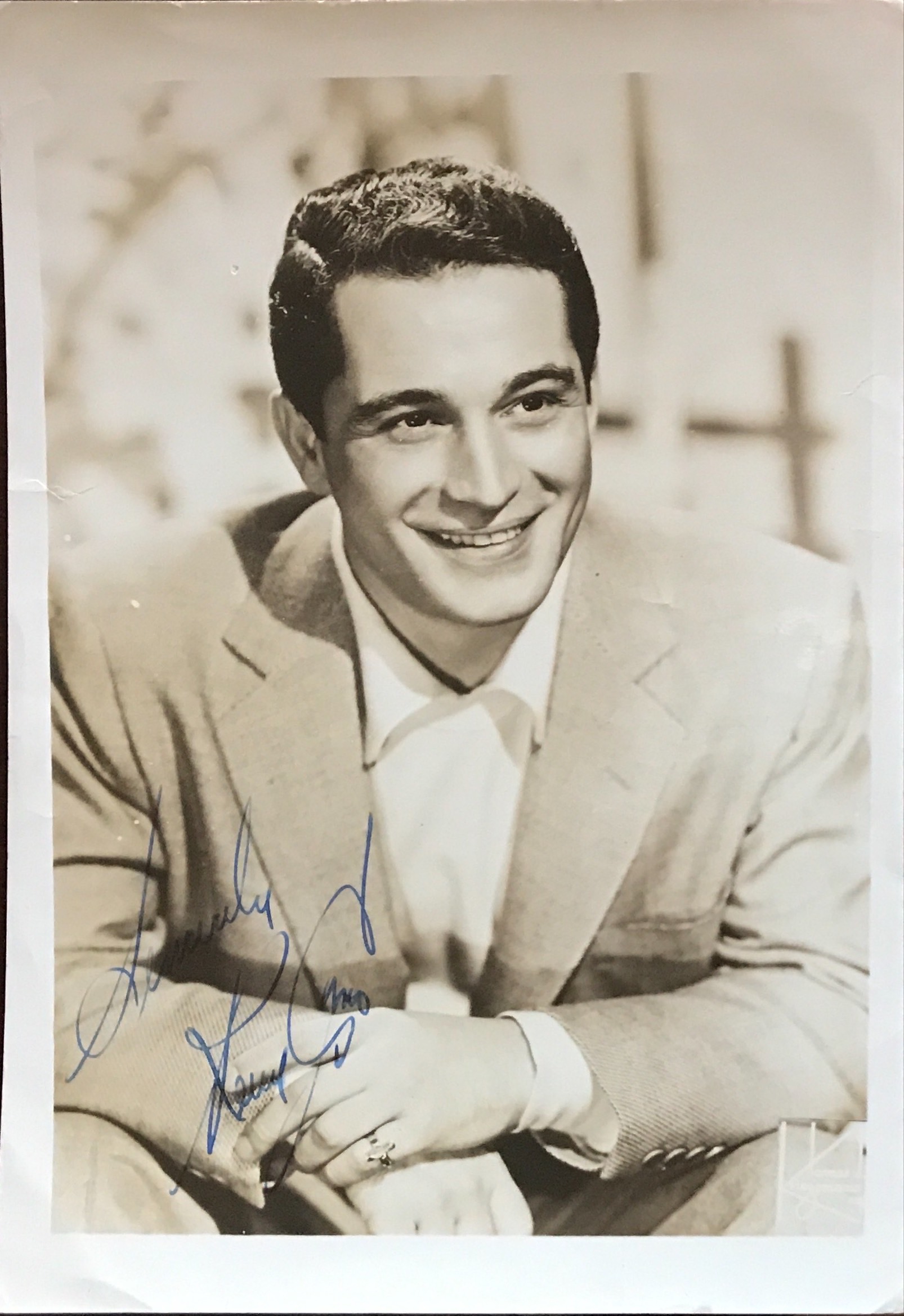 Perry Como – Movies & Autographed Portraits Through The Decades