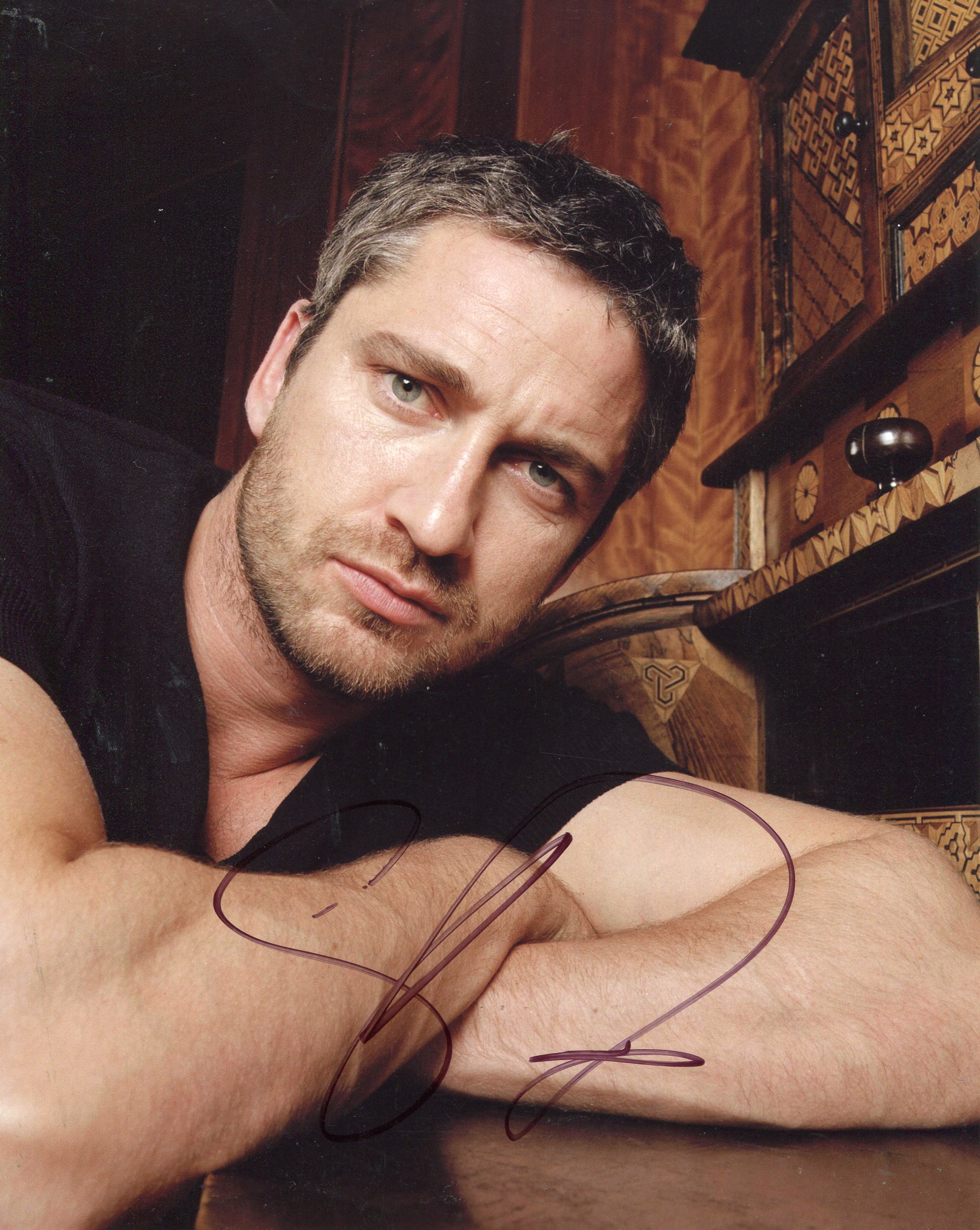 Gerard Butler Movies Autographed Portraits Through The Decadesmovies Autographed Portraits Through The Decades