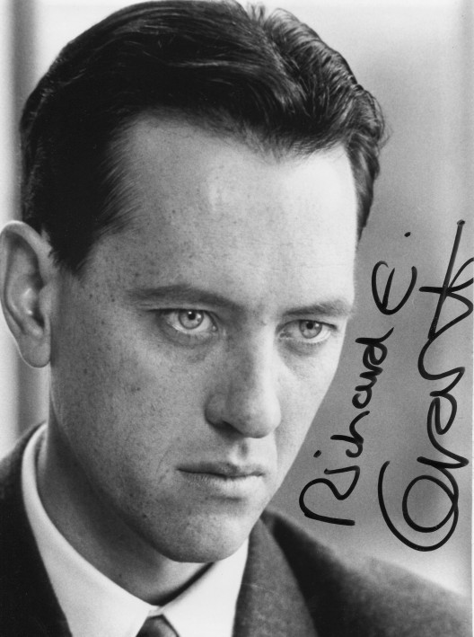 Richard E. Grant – Movies & Autographed Portraits Through The Decades