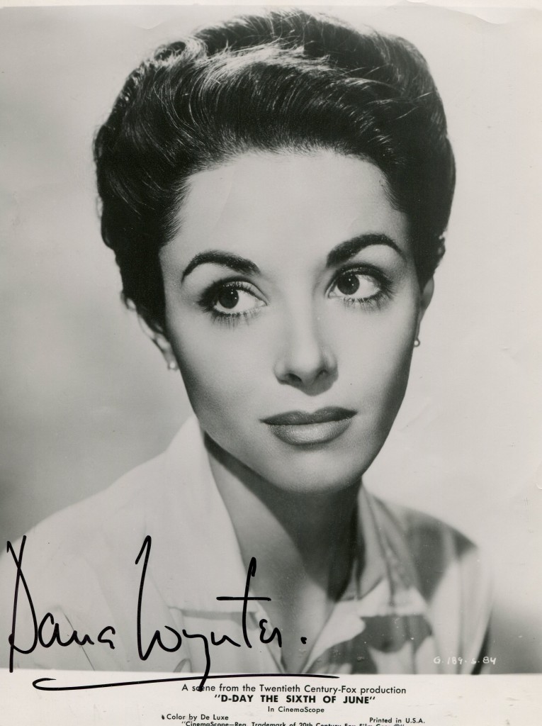 Dana Wynter – Movies & Autographed Portraits Through The Decades