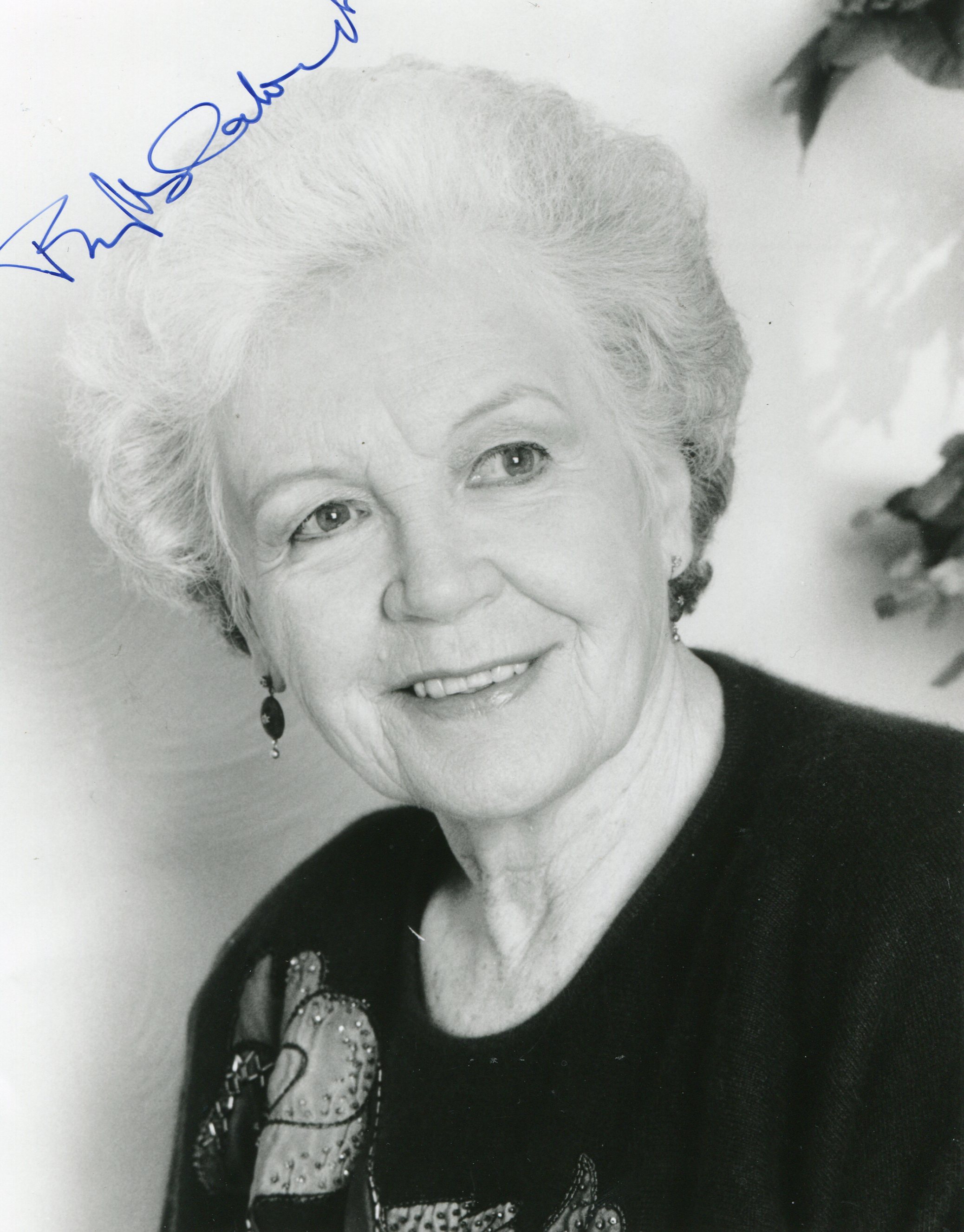 Phyllis Calvert - Movies & Autographed Portraits Through The Decades